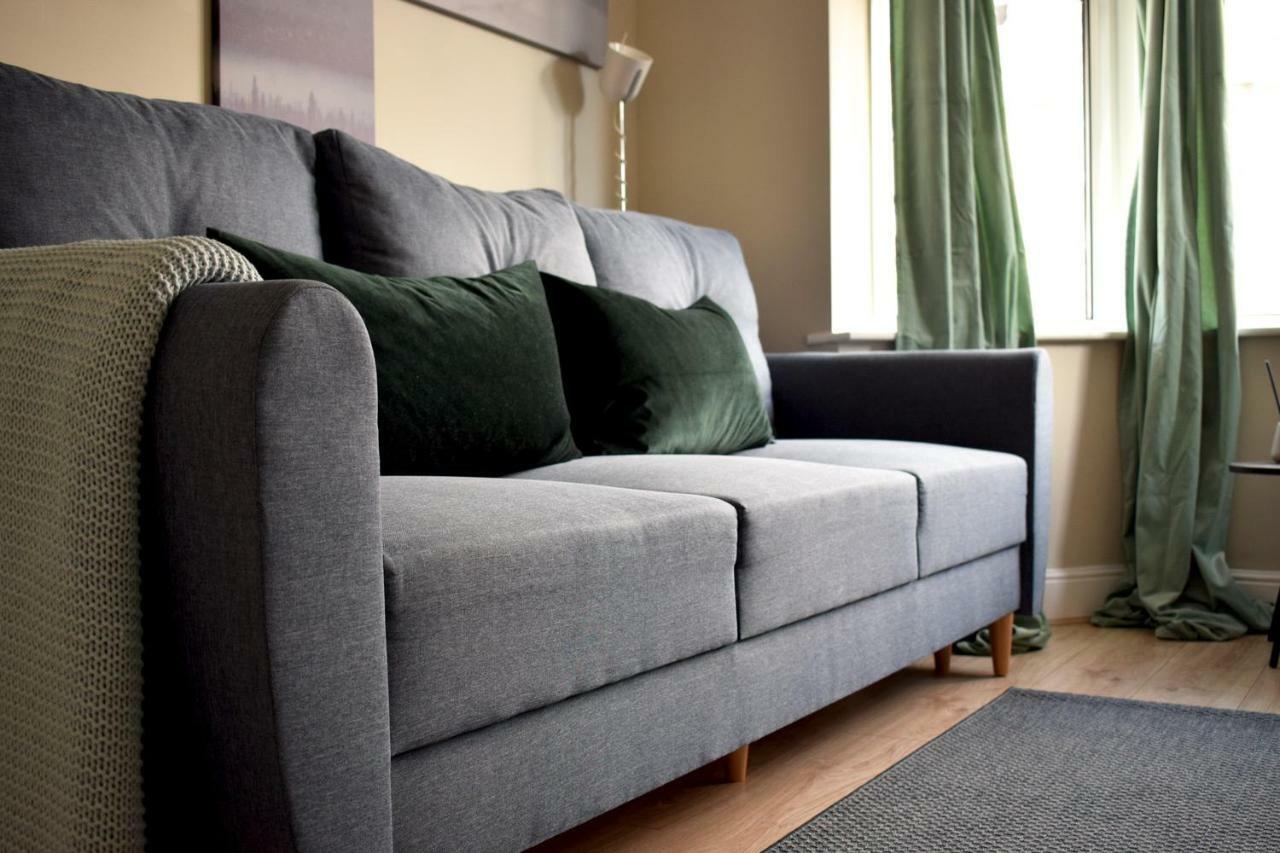 Charming Three Bed Home Near City Centre And Hospital Southampton Esterno foto
