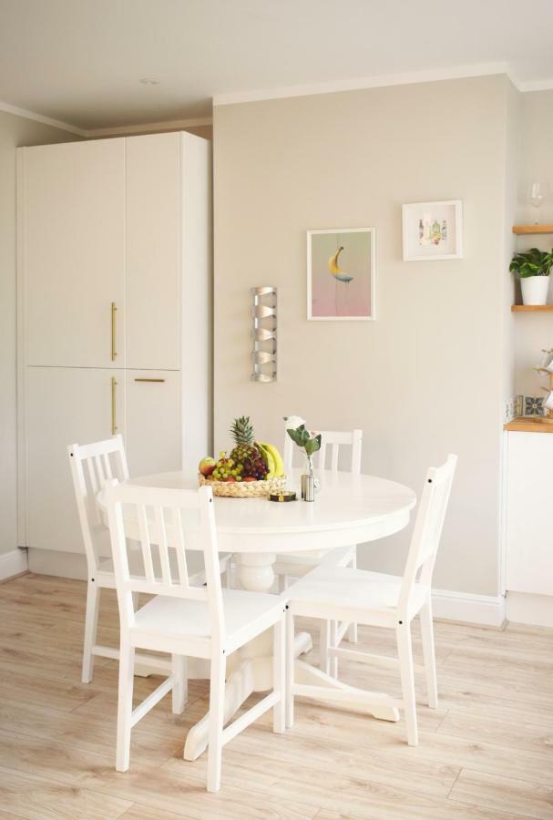 Charming Three Bed Home Near City Centre And Hospital Southampton Esterno foto